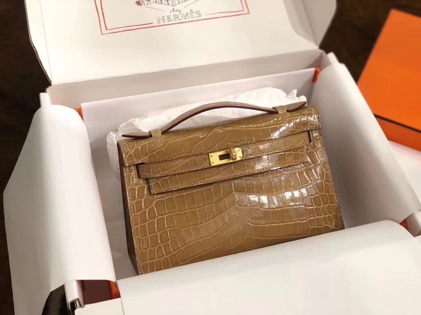 Hermes Mini Kelly Pochette 22cm Bag In Khaki Shiny Alligator Leather